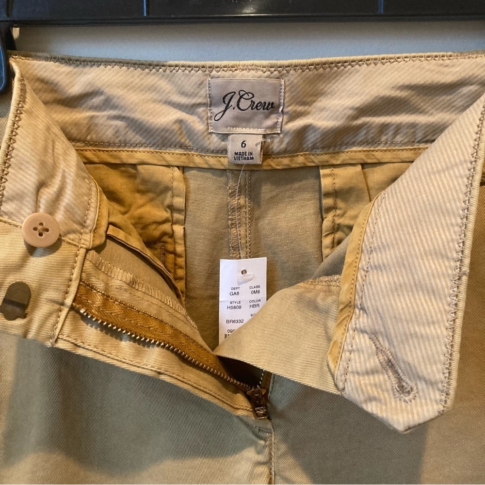 J. Crew‎ Khaki Shorts - Picture 3 of 5